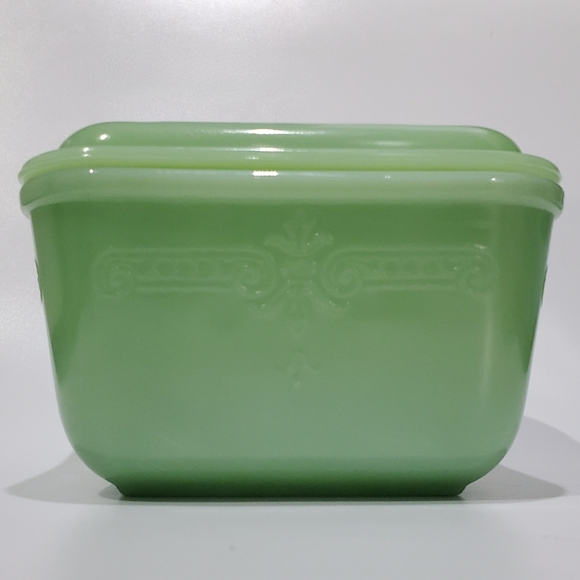 5 1/4" Philbe Jade Ite Refrigerator Jar & Lid by Anchor Hocking Jadeite #1 - Picture 11 of 16